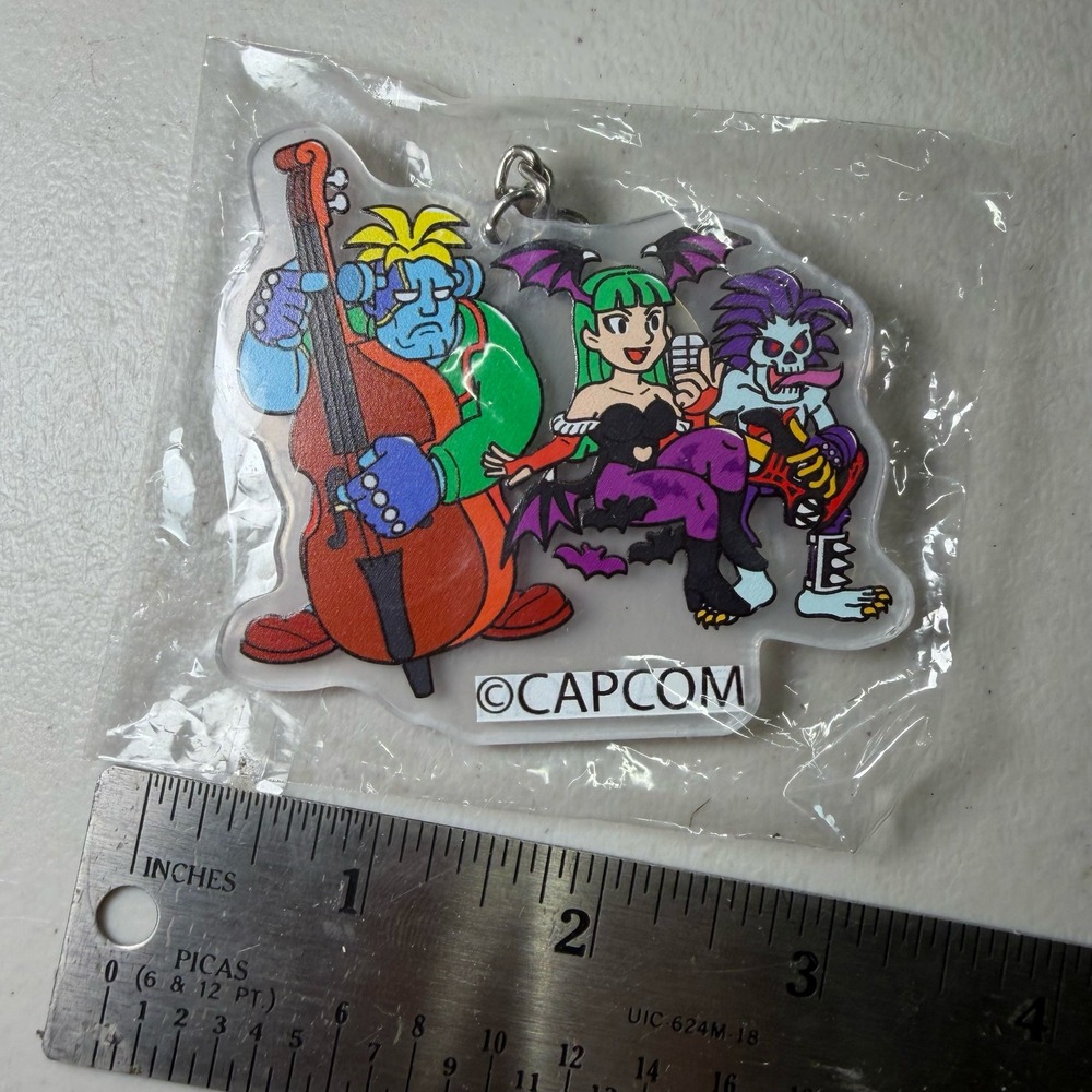 Capcom‎ Darkstalkers Acrylic Keychain Morrigan Victor Lord Raptor Band Anime Art
